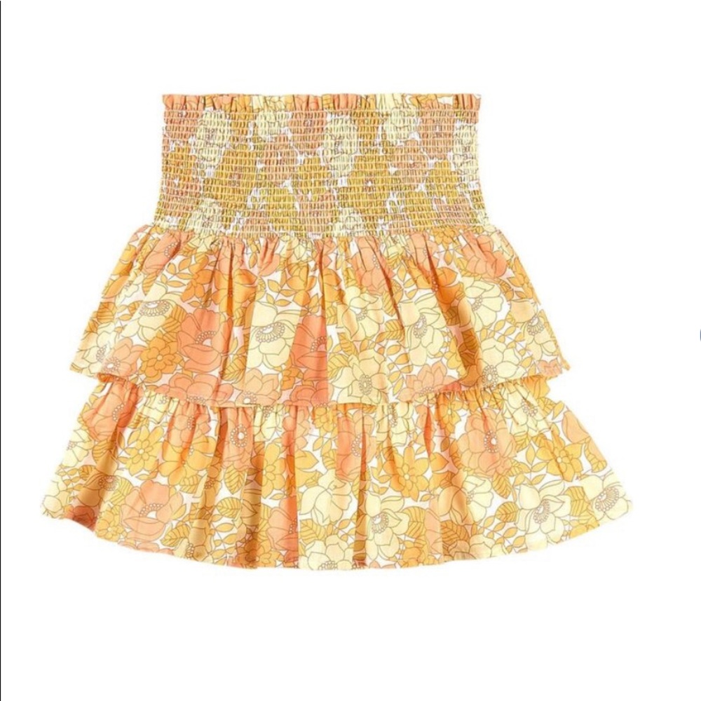 Gorgeous Les Coyotes De Paris flower skirt